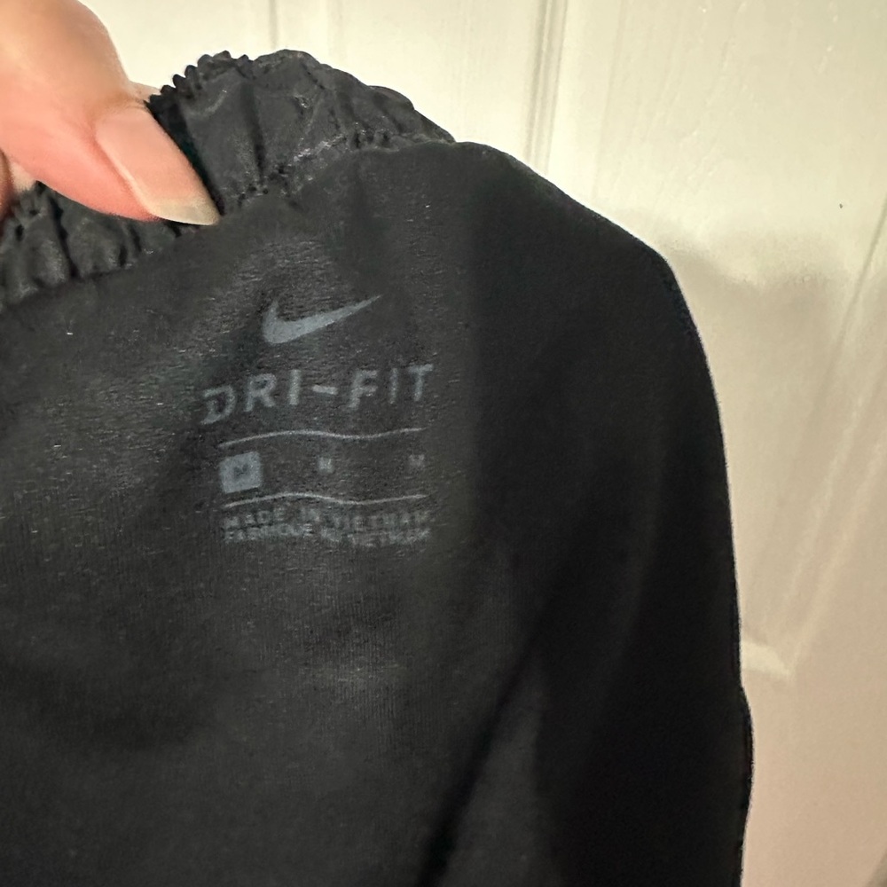 Nike Dri Fit Women's Athletic Running Shorts - Picture 10 of 11